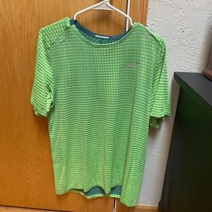 Nike Running Short Sleeve